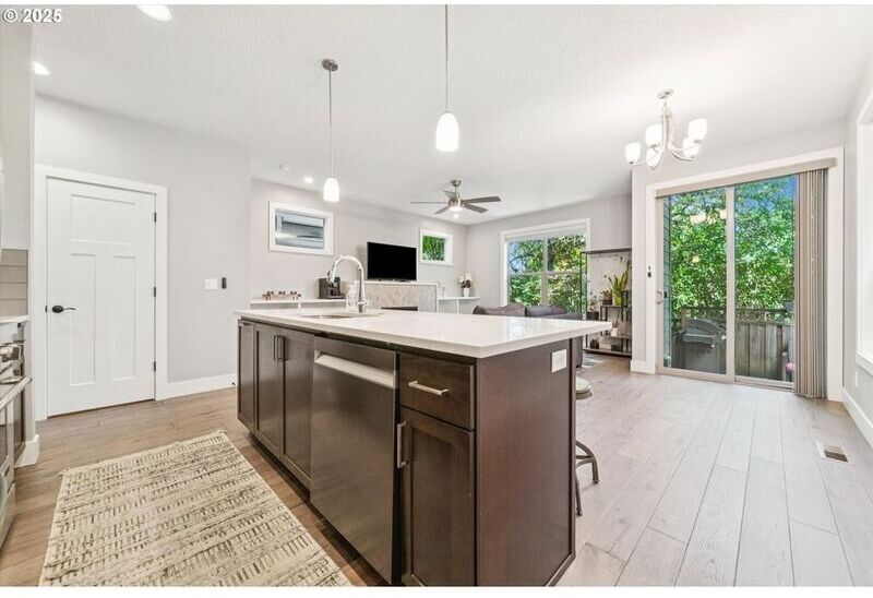 #XXXXhtmlcaption1815894