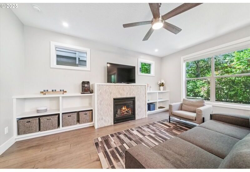 #XXXXhtmlcaption1815888