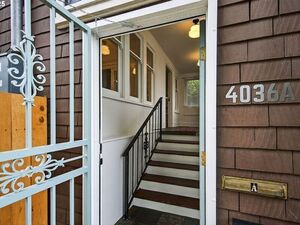 photo 1 of 4036 NE Senate St, Portland, OR 97232