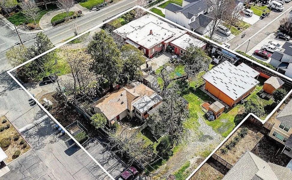 photo 1 of 2915 Godman Ave,Chico, CA  95973 