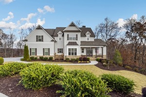 photo 1 of 5536 Dockside Overlook, Gainesville, GA 30506