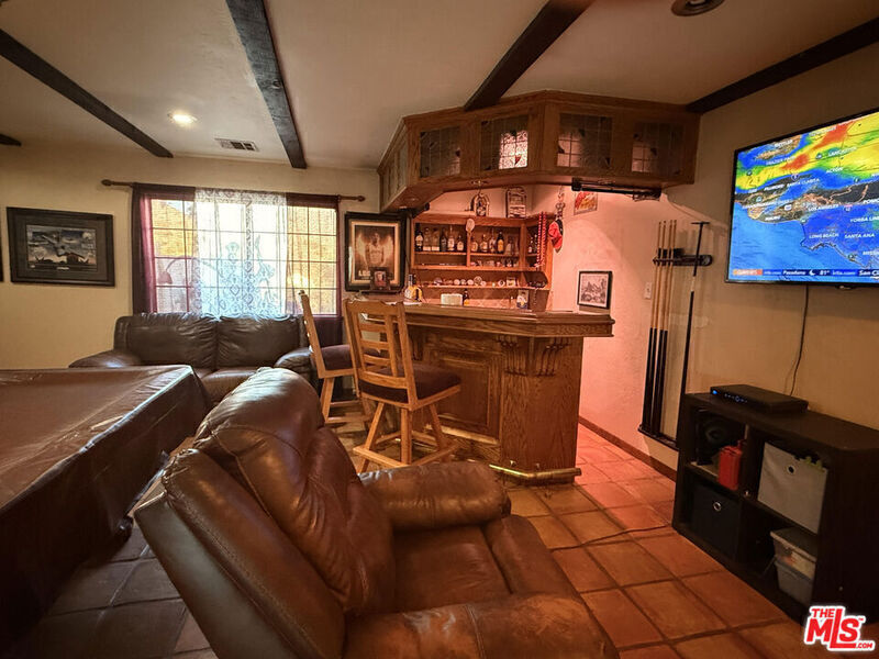 #XXXXhtmlcaption1820142