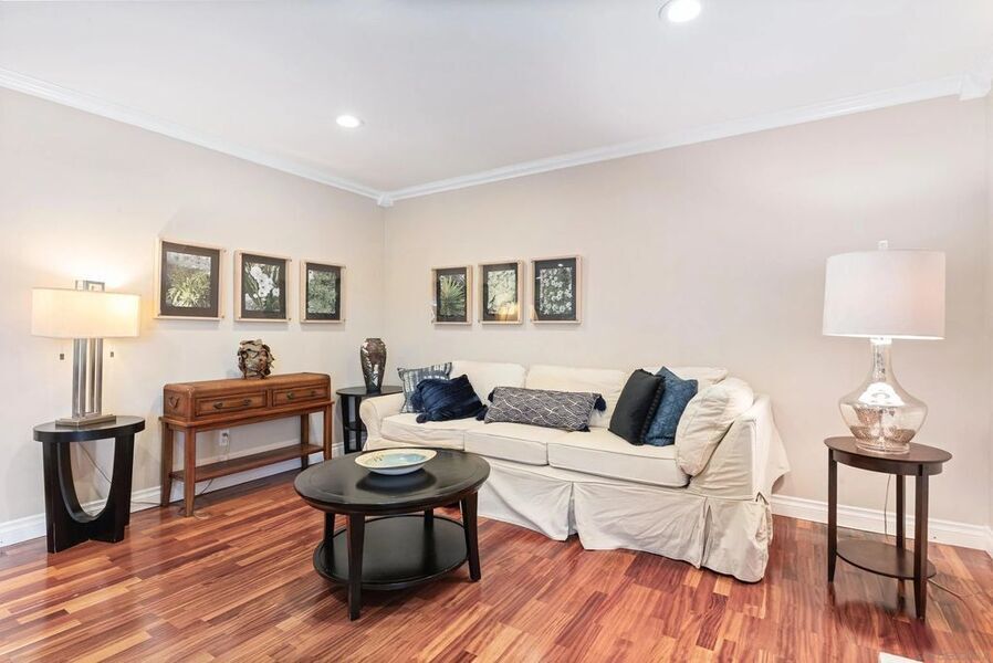 #XXXXhtmlcaption1820467