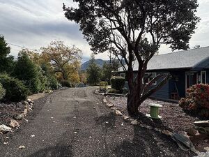 photo 1 of 39468 Summit Dr, Oakhurst, CA 93644