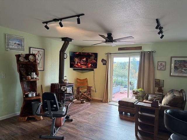 #XXXXhtmlcaption1821252