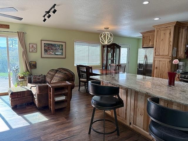 #XXXXhtmlcaption1821233