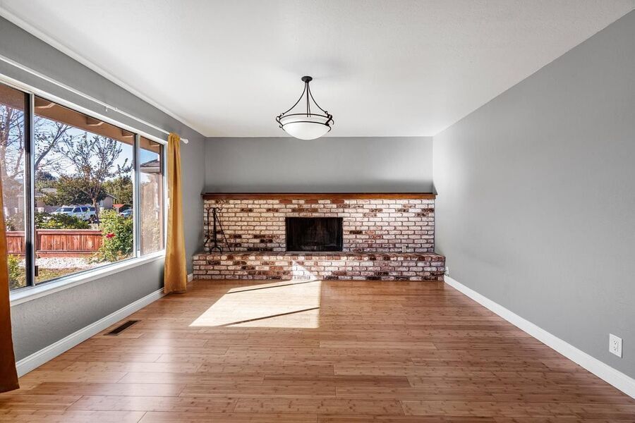 #XXXXhtmlcaption1822013