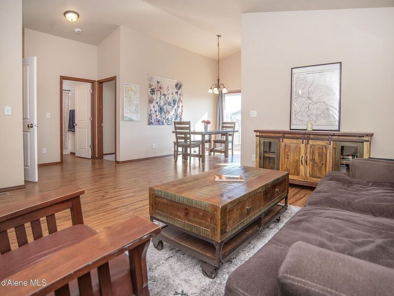 #XXXXhtmlcaption1822819