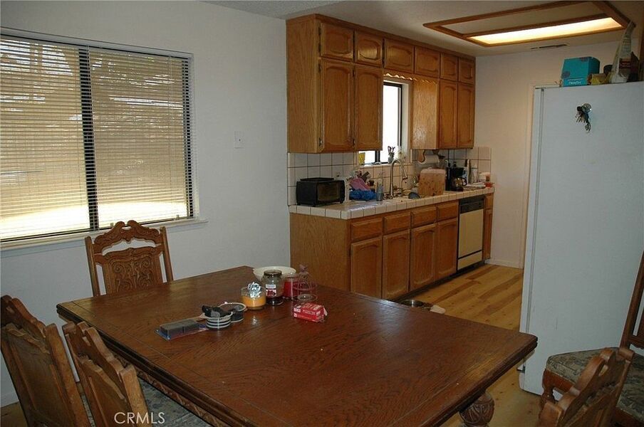 #XXXXhtmlcaption1823393