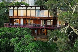 photo 1 of 410 Conil Way, Portola Valley, CA 94028