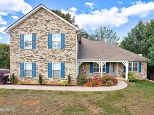 photo 1 of 3804 Mary Frances Dr, Maryville, TN 37804