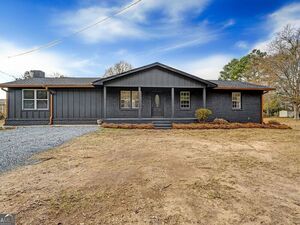 photo 1 of 123 Fredonia Church Rd, Barnesville, GA 30204