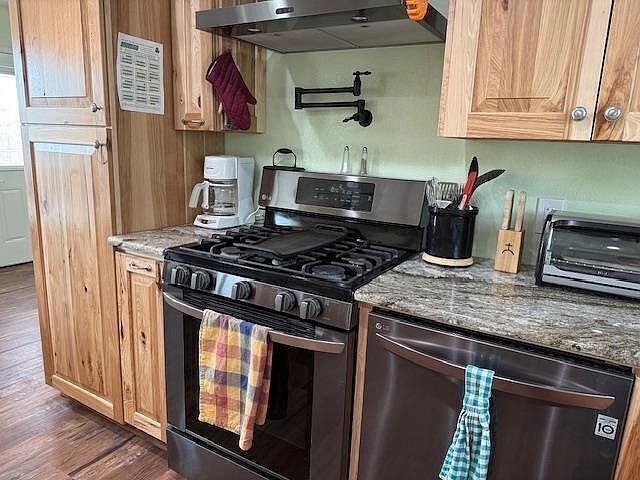 #XXXXhtmlcaption1833070