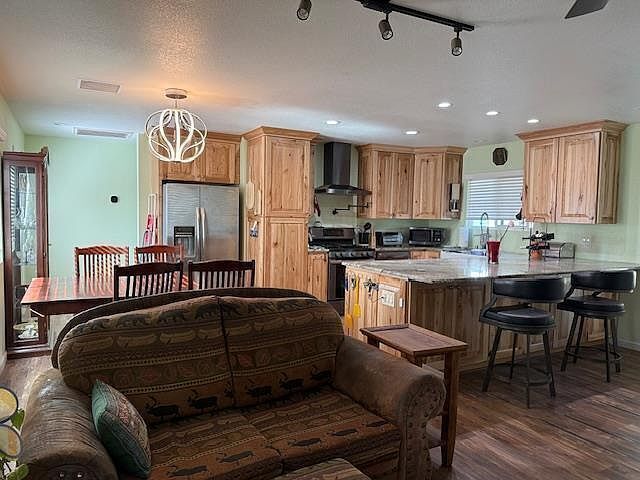 #XXXXhtmlcaption1833096