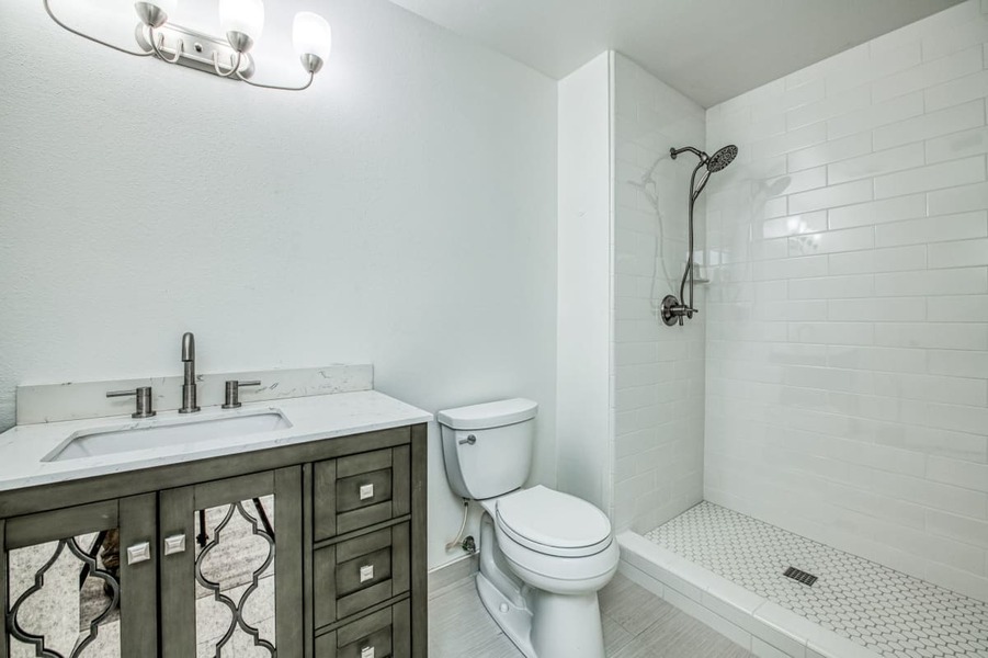 #XXXXhtmlcaption1833746