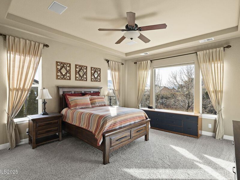 #XXXXhtmlcaption1834256