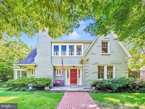 photo 1 of 3902 Aspen St, Chevy Chase, MD 20815