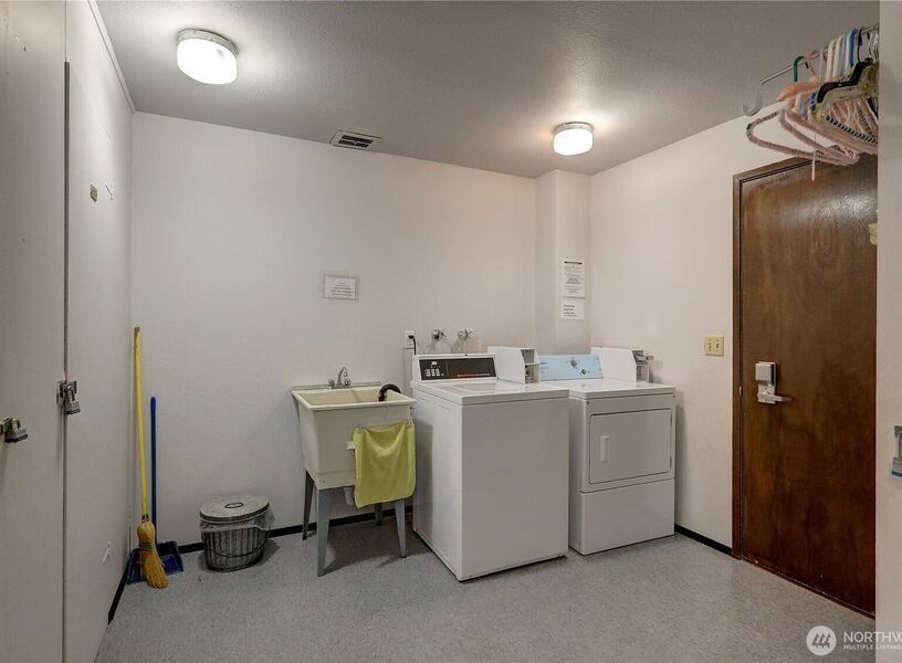 #XXXXhtmlcaption1835896