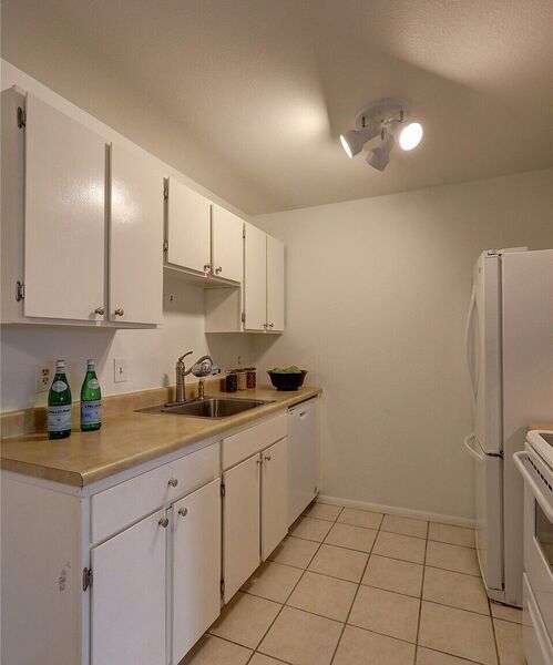 #XXXXhtmlcaption1835890