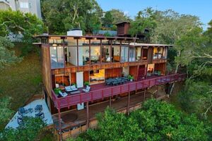 photo 1 of 410 Conil Way, Portola Valley, CA 94028