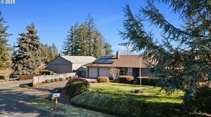 photo 1 of 31514 S  Bear Meadow Ct, Molalla, OR 97038