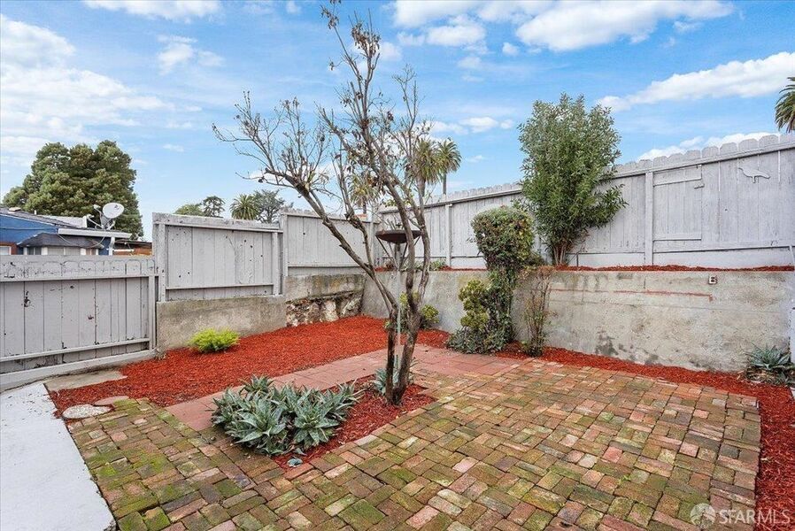 #XXXXhtmlcaption1836768