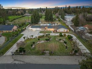 photo 1 of 7284 W Rialto Ave, Fresno, CA 93723