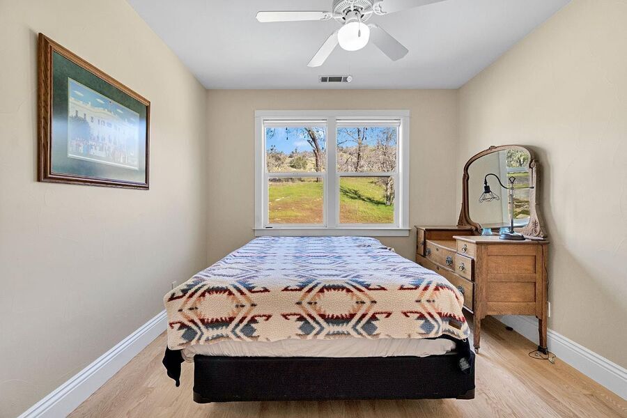 #XXXXhtmlcaption1837389