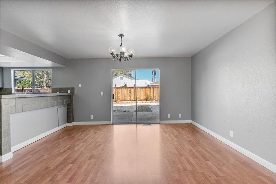 #XXXXhtmlcaption1840298