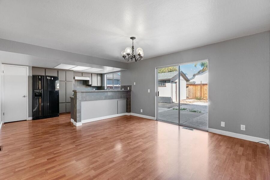 #XXXXhtmlcaption1840294