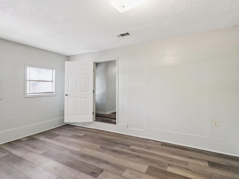 #XXXXhtmlcaption1840495