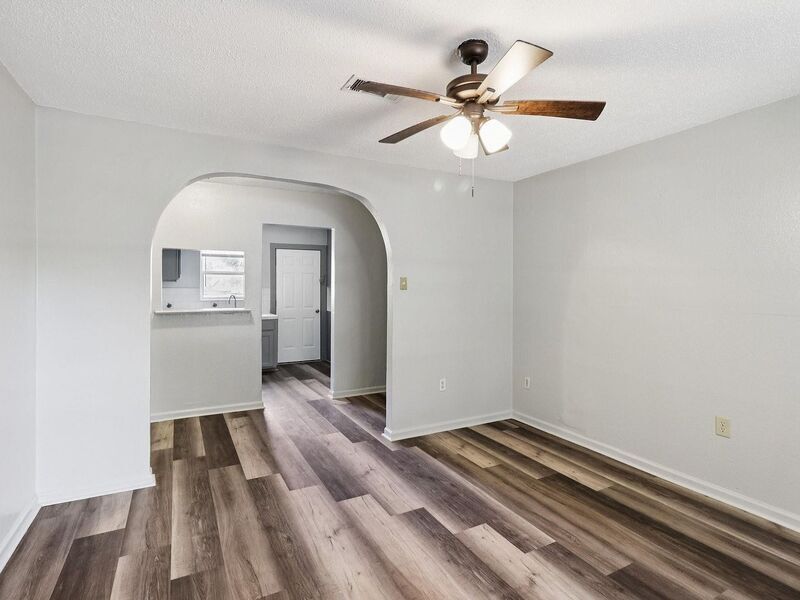 #XXXXhtmlcaption1840498