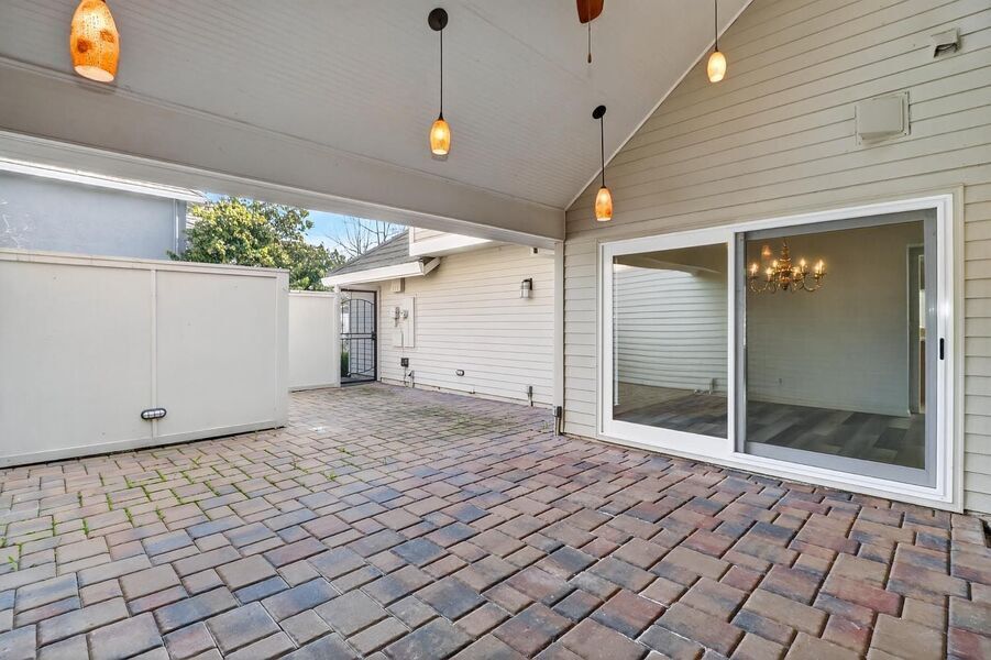 #XXXXhtmlcaption1843206