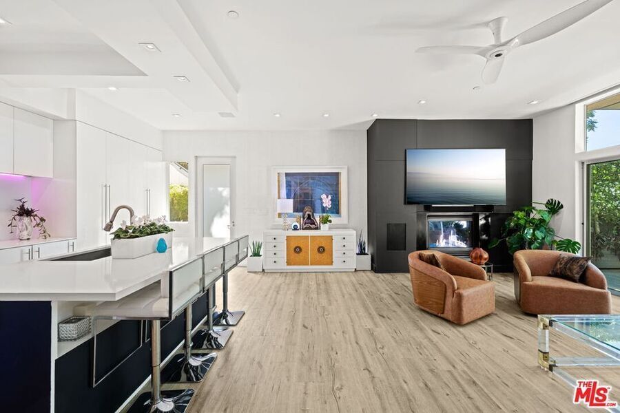 #XXXXhtmlcaption1848556