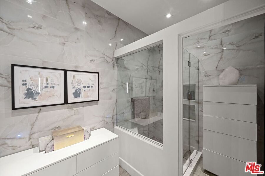 #XXXXhtmlcaption1848560