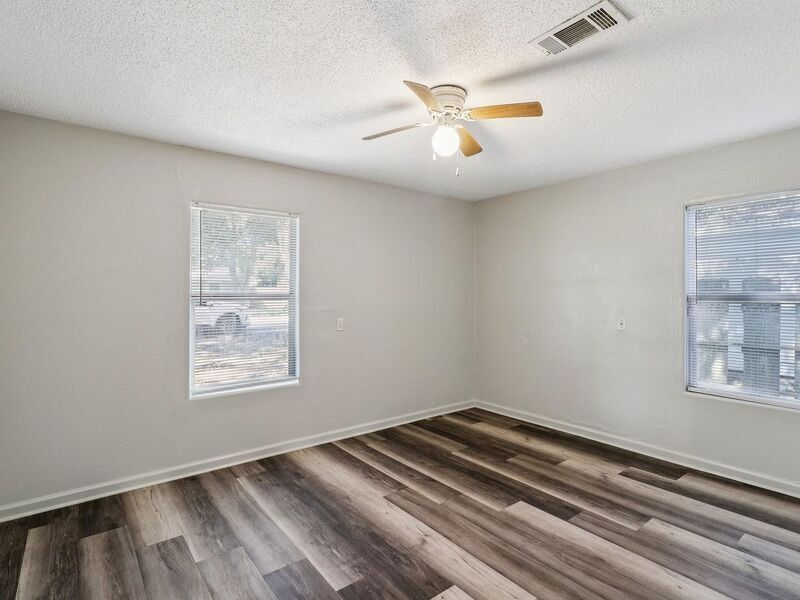 #XXXXhtmlcaption1848889