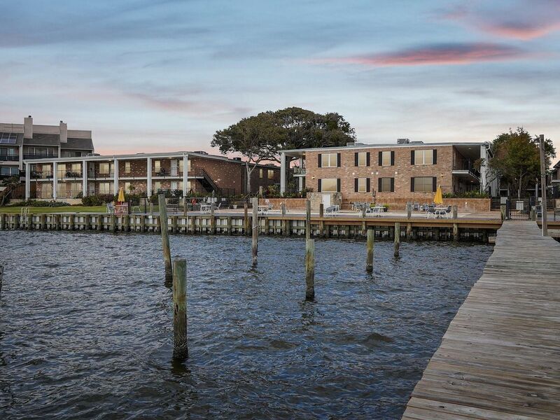 #XXXXhtmlcaption1848903