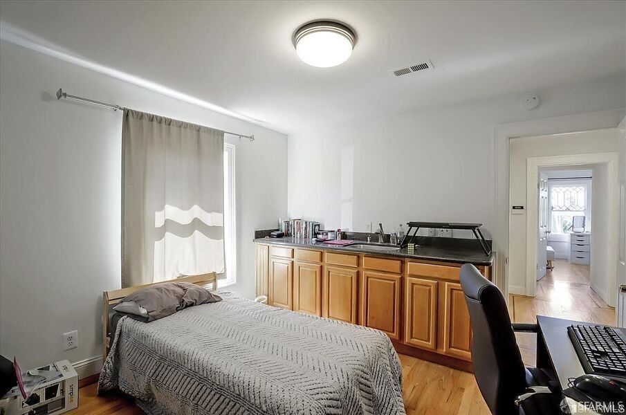 #XXXXhtmlcaption1849886