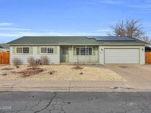 photo 1 of 812 F St, Fernley, NV 89408
