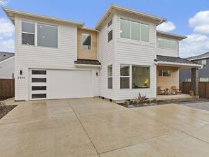 photo 1 of 6990 SW Trillium Ct, Wilsonville, OR 97070