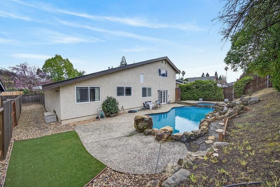 #XXXXhtmlcaption1855148