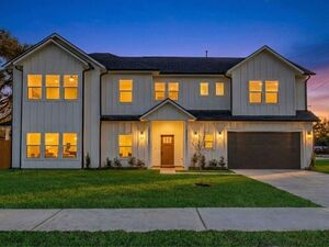 photo 1 of 4202 Plaag St, Houston, TX 77016