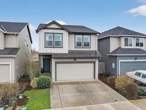 photo 1 of 900 Ben Brown Ln, Woodburn, OR 97071