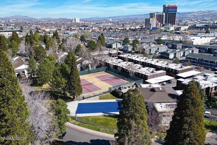 #XXXXhtmlcaption1858497