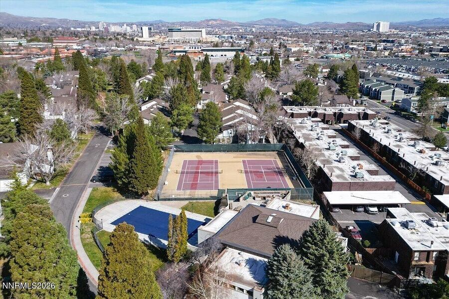 #XXXXhtmlcaption1858498