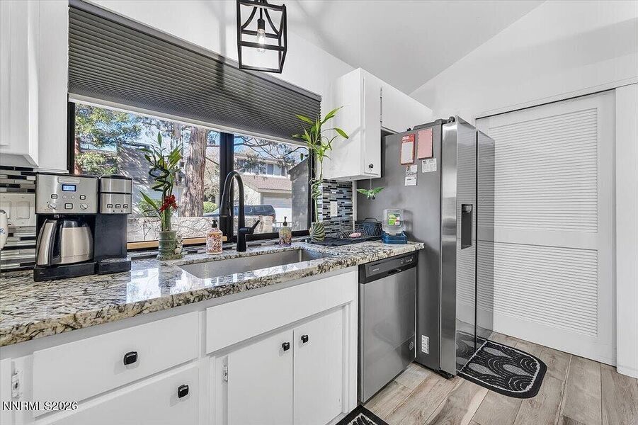 #XXXXhtmlcaption1858479