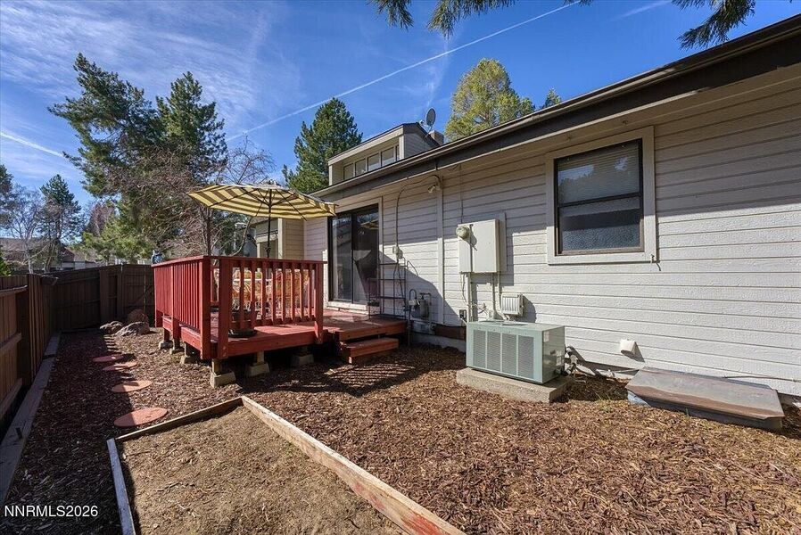 #XXXXhtmlcaption1858492