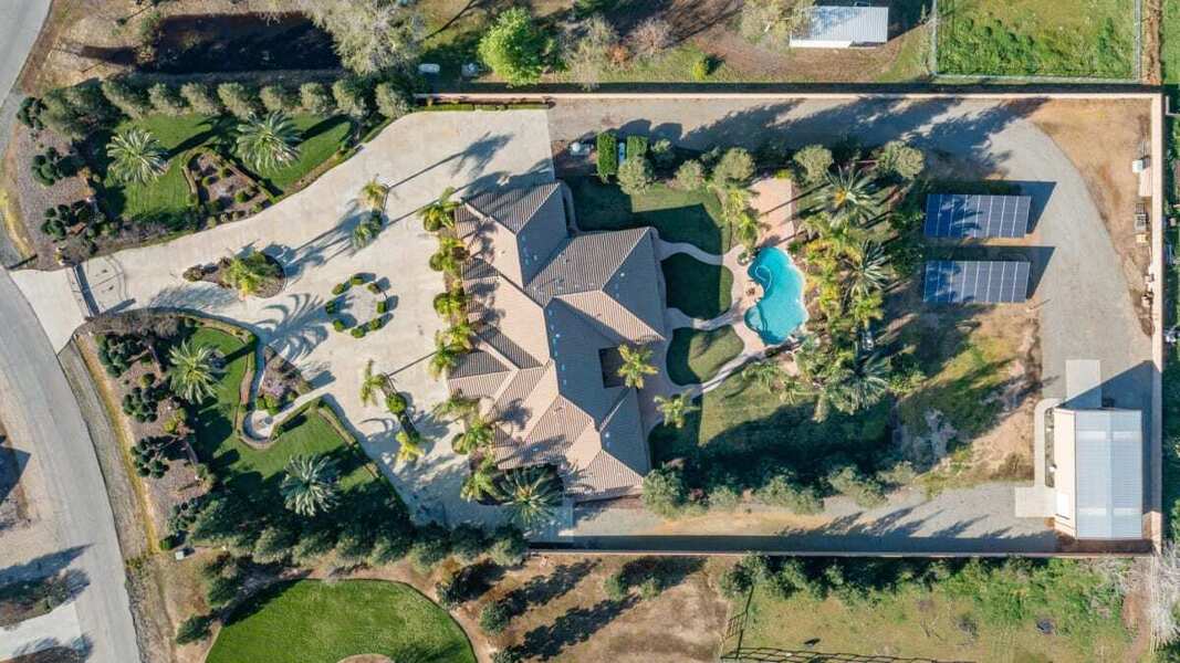 #XXXXhtmlcaption1859215