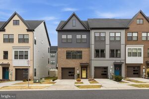 photo 1 of 514 Levanna Ln, Glen Burnie, MD 21060