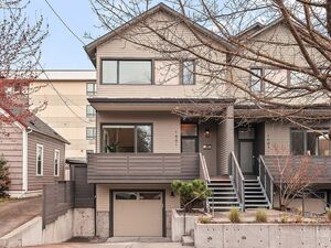 photo 1 of 1661 SE Tenino St, Portland, OR 97202